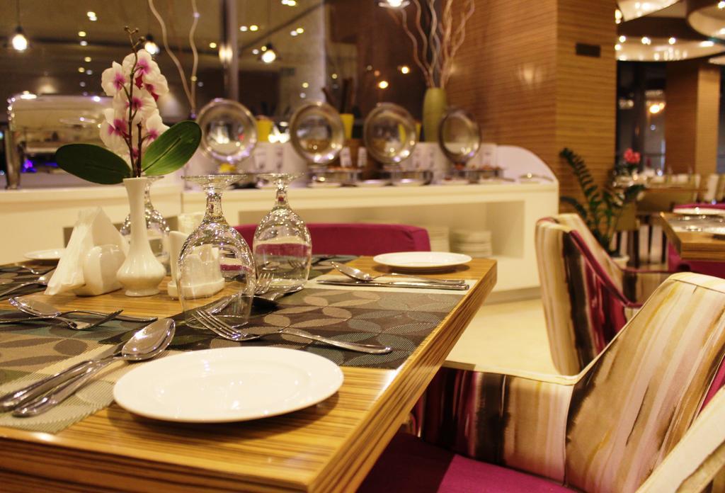 Best Western Plus Pearl Creek Dubaj Kültér fotó